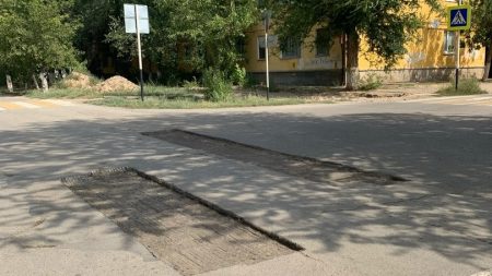 Город в Астраханской области станет ровнее и светлее