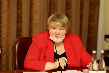 Глава Астраханского Роспотребнадзора заявила о возможных изменениях в ограничениях