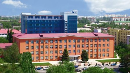 Кассационный суд признал незаконным отчисление астраханских студентов из АГУ