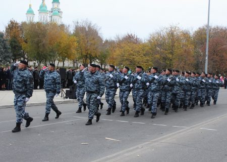 В Казахстан отправлены военные отряды из Астрахани