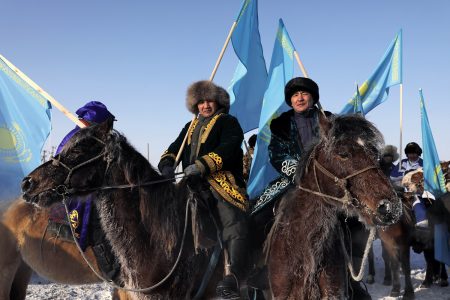 Астраханским казакам вводят новые льготы и их становится больше