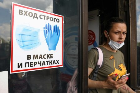 В Астраханской области планируют снять коронавирусные ограничения
