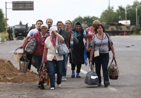 Астраханскую область обязали  принять до 600 беженцев из зоны боевых действий