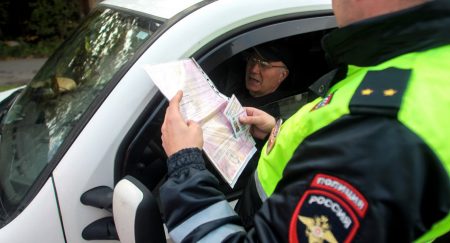 В Астрахани инспектор ДПС выписал фиктивный протокол для улучшения своих «показателей»