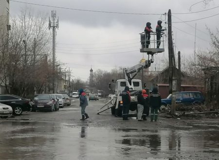 В регионе только начинают восстанавливать подачу электричества