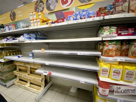 Астраханские депутаты решили узнать цены в магазинах