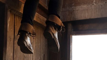 Глава сельсовета, где расположен астраханский Газпром, покончил жизнь самоубийством