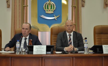 Астраханские депутаты решили, кто выберет главу города