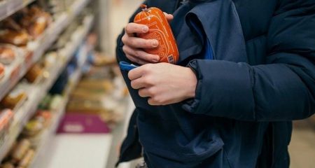 С февраля в России значительно увеличилось количество продуктовых краж
