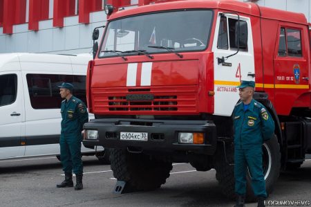 Астраханские пожарные своевременно ликвидируют объекты возгорания
