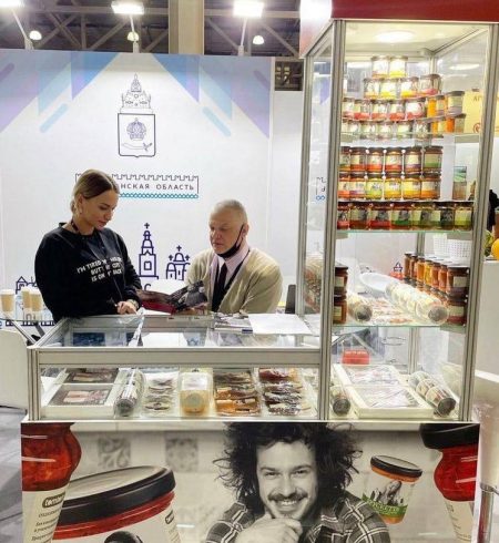 Губернатор Астраханской области Игорь Бабушкин призвал предпринимателей принять участие в международных выставках
