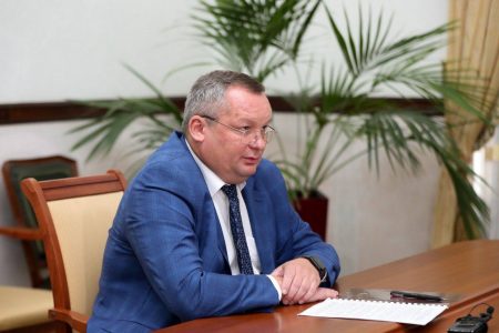 Игорь Мартынов отчитался губернатору о работе за первое полугодие 2022 года