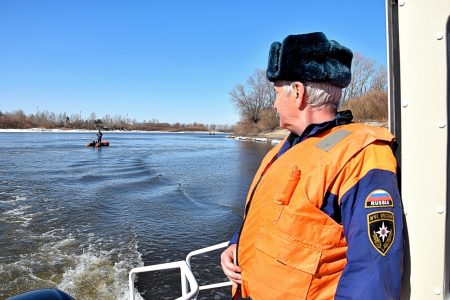 В Астраханской области пропали два рыбака. Тело одного из них найдено в воде