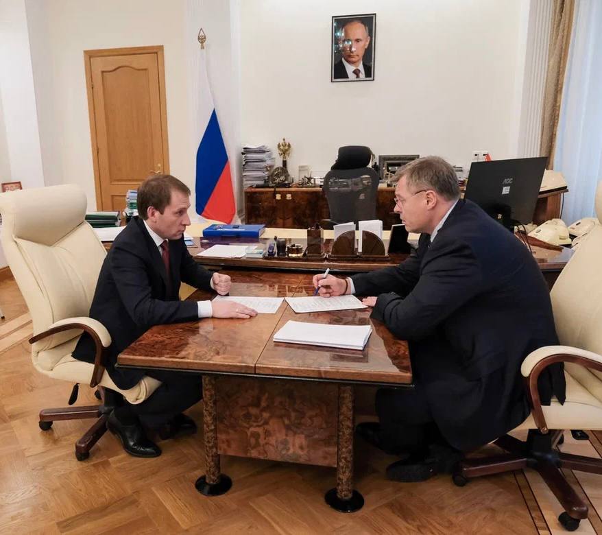 Астраханский губернатор встретился с главой Минэкологии России