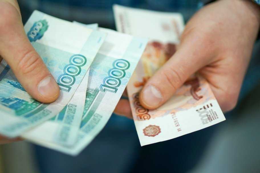 В Астрахани свыше 250 человек не получали заработную плату на общую сумму 7 млн рублей