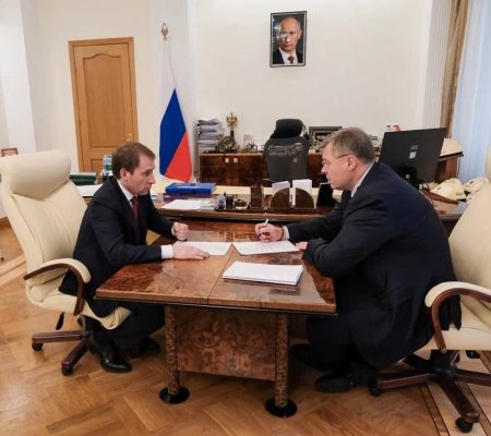 Астраханский губернатор встретился с главой Минэкологии России Астраханский губернатор встретился с главой Минэкологии России