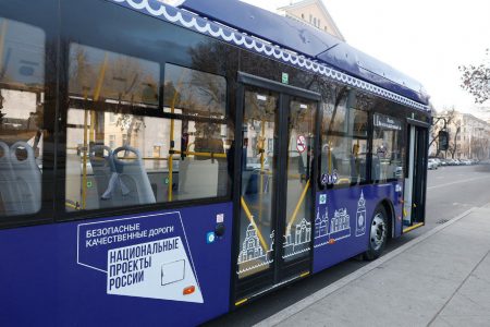 В Астрахани организовали тест-драйв новых «синих» автобусов