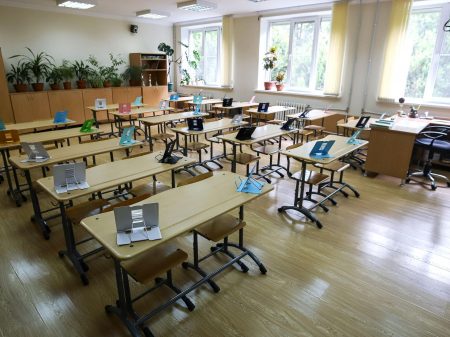 Карантин в астраханских школах продлевают до 26 декабря