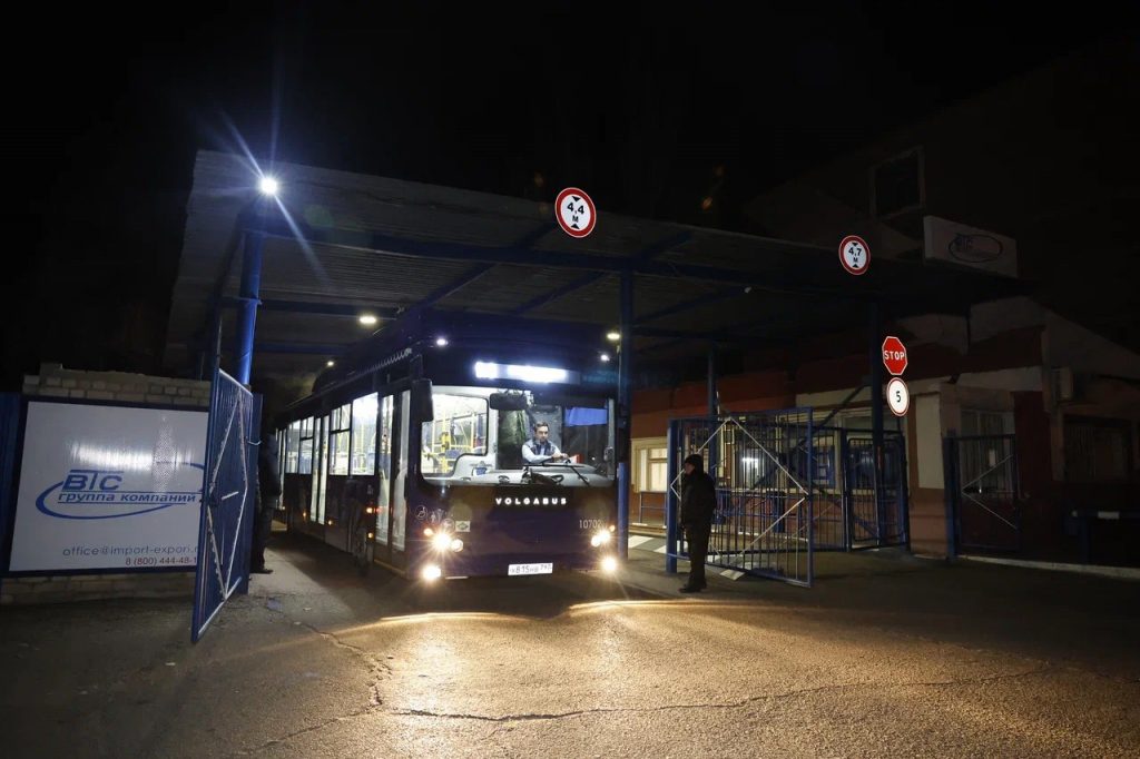 «Следующая остановка — пл. Ленина»: сегодня в Астрахани на линию вышли новые автобусы