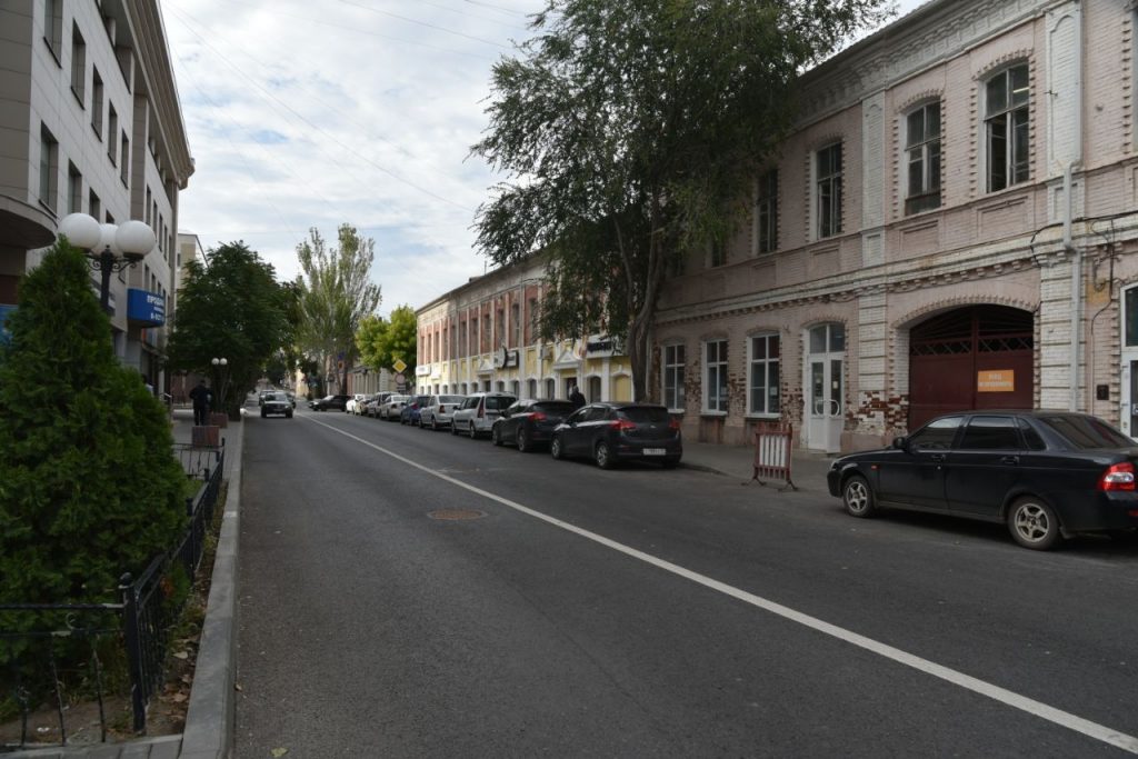 В администрации Астрахани рассказали об успешном ремонте 20 улиц