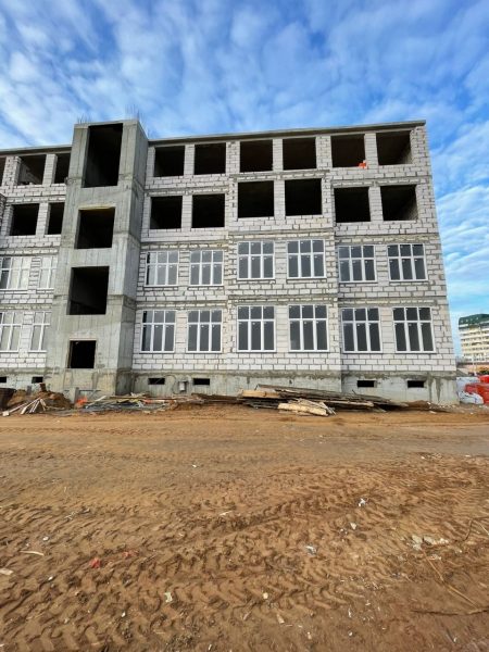 К 1 сентября 2023 года в Астрахани откроют школу на 1000 мест