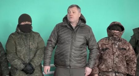 Астраханский губернатор посетил бойцов в зоне СВО