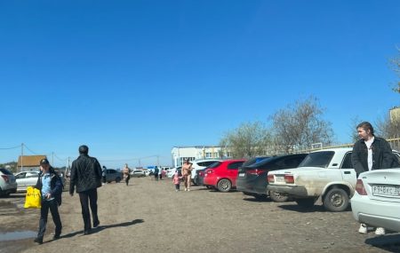 В астраханском селе эвакуировали школу и детский сад