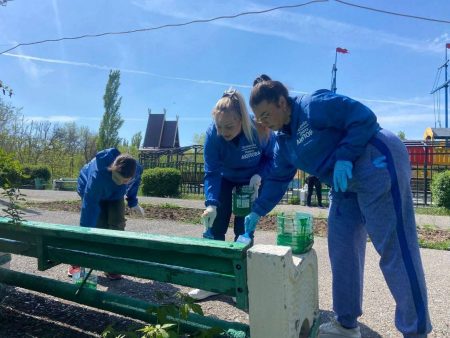 В Астраханской области привели в порядок более 50 дворов