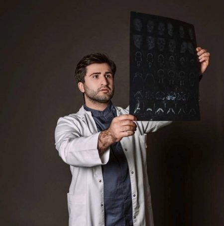 В астраханской больнице провели сложную операцию по реконструкции нижней челюсти