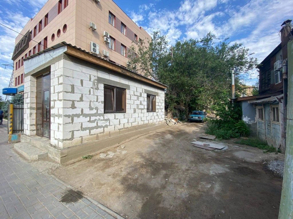 В Астрахани за незаконный самострой будут шрафовать и сносить объекты