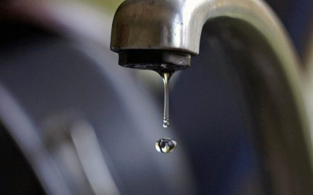 Вечером 19 мая жители трех районов Астрахани останутся без воды