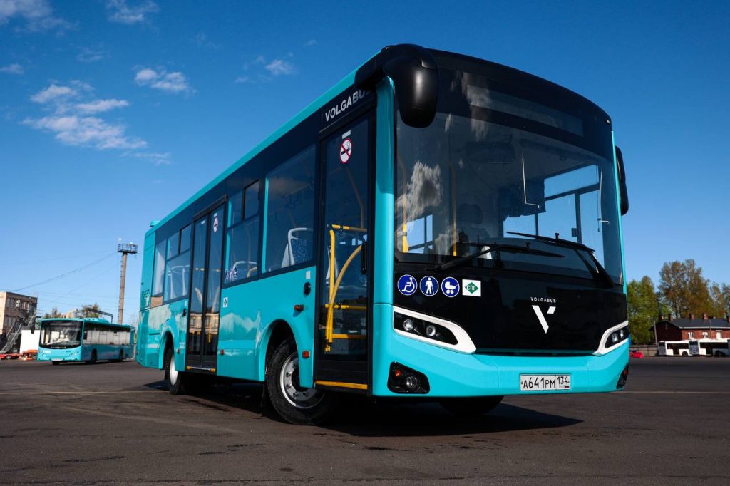 «Следующая остановка — пл. Октябрьская»: в Астрахани запустят 191 новый автобус