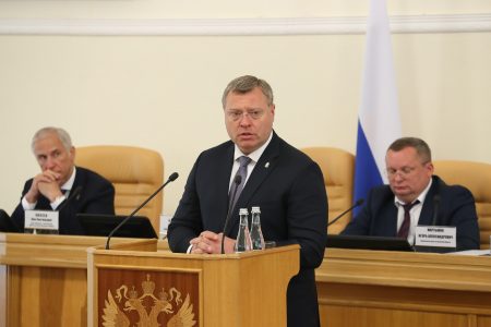 Астраханский губернатор выступит с отчетом правительства на заседании областной Думы