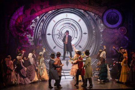 Астраханские учреждения культуры поддерживают семьи участников СВО