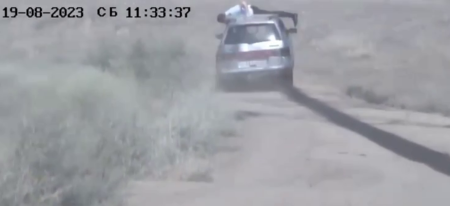 В Астраханской области икрянинец сбил гаишника и прокатил его на капоте по степи