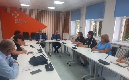 Астраханская служба занятости может обеспечить завод резиновой обуви рабочими кадрами