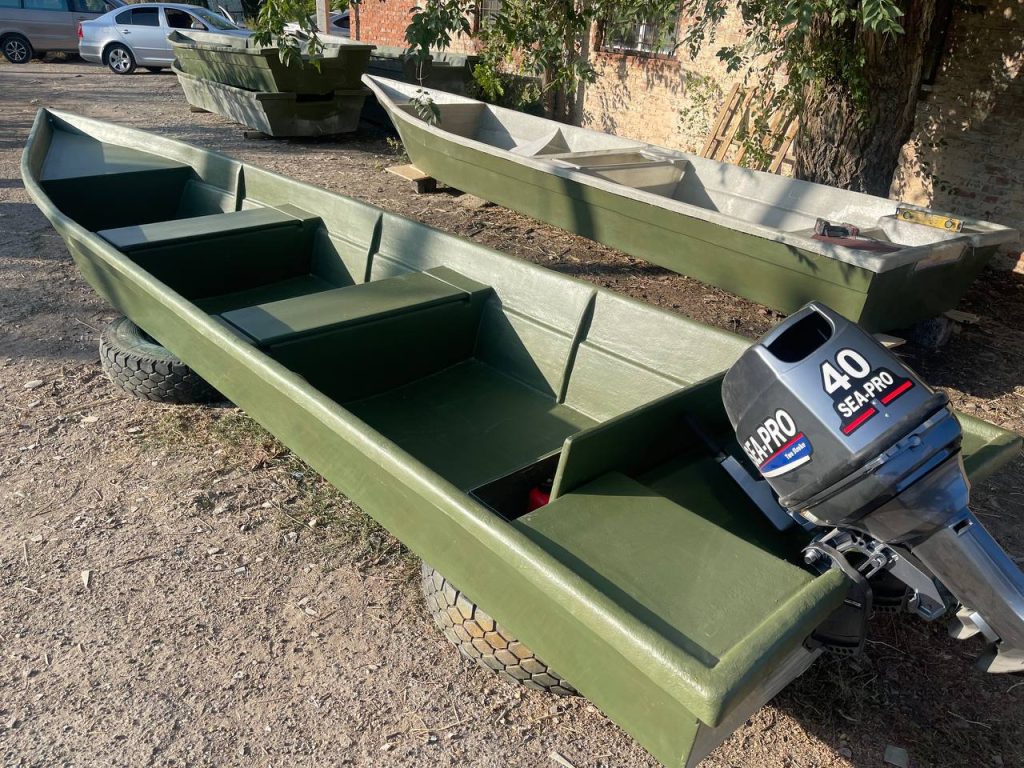 Астраханская область отправляет новые лодки на фронт для бойцов СВО