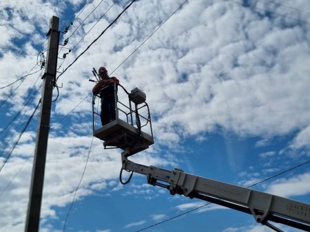 Под Астраханью в Красноярском районе отремонтировали электросети