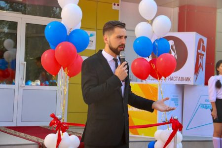 В Астраханской области открыта отремонтированная школа в День знаний