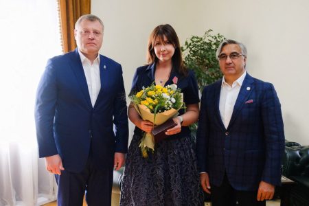 Астраханские чиновники награждены государственной наградой Республики Татарстан