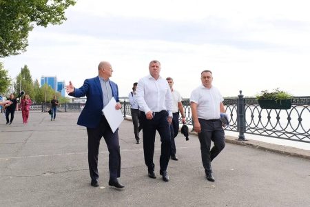 Комсомольская набережная в Астрахани готовится к новому этапу благоустройства