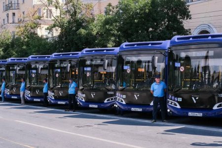 Новые автобусы выйдут на линию в Трусовском районе Астрахани