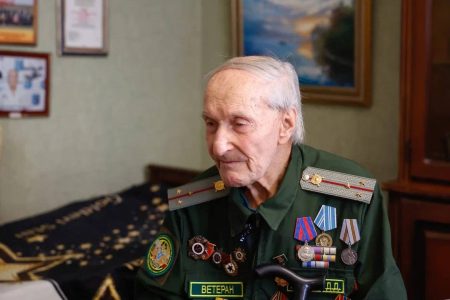 Память о подвиге: астраханцы вспоминают участников Сталинградской битвы