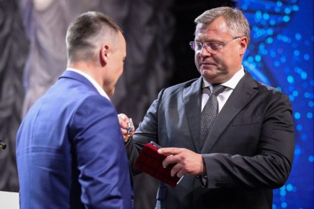 Состоялась торжественная церемония в честь медработников в Астраханской области