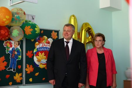 Две новые школы были открыты в Астраханкой области