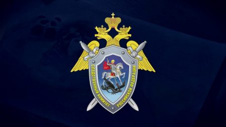 В Астраханской области расследуется дело о возможном мошенничестве и подлоге, в котором фигурирует сотрудник одного из государственных учреждений.
