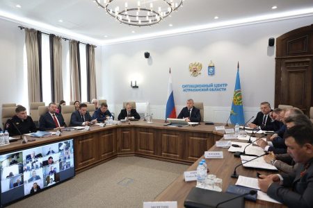 Глава Астраханской области поручил ужесточить надзор за добычей водных биоресурсов.